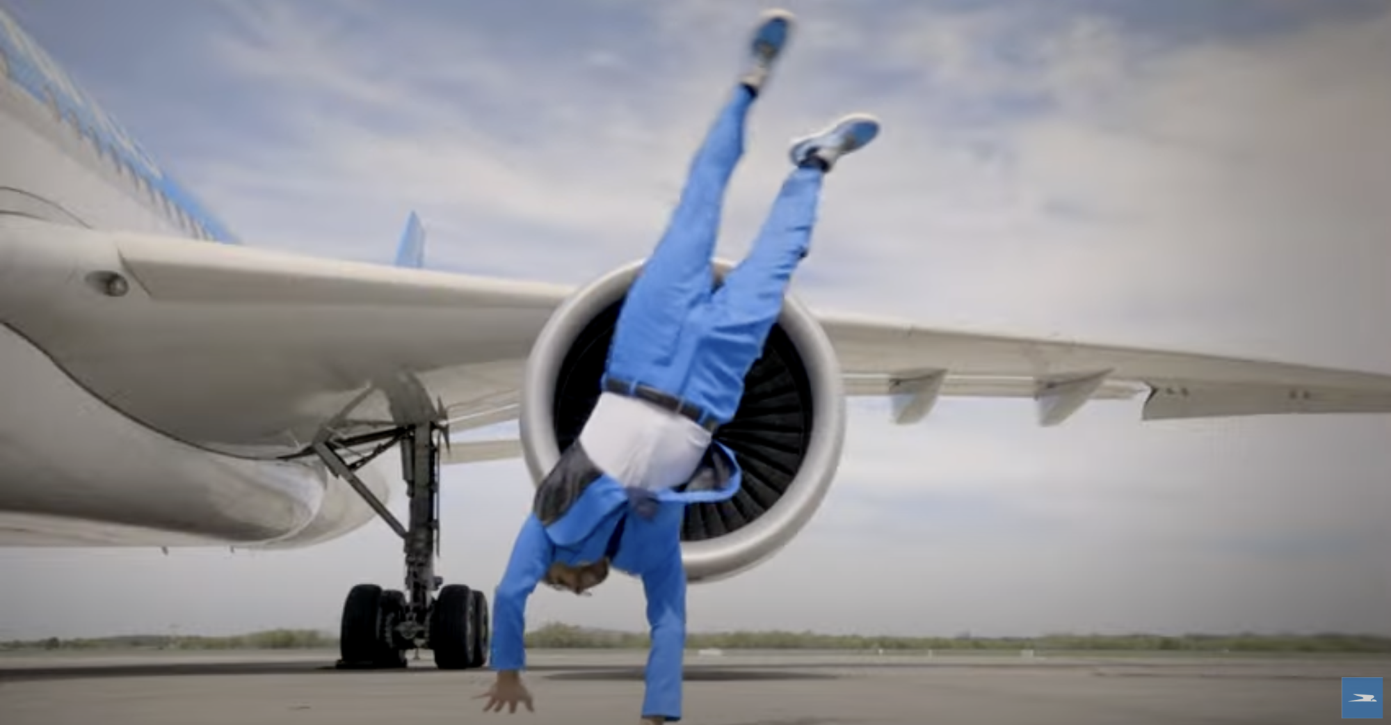 Aerolineas Argentinas new uniforms