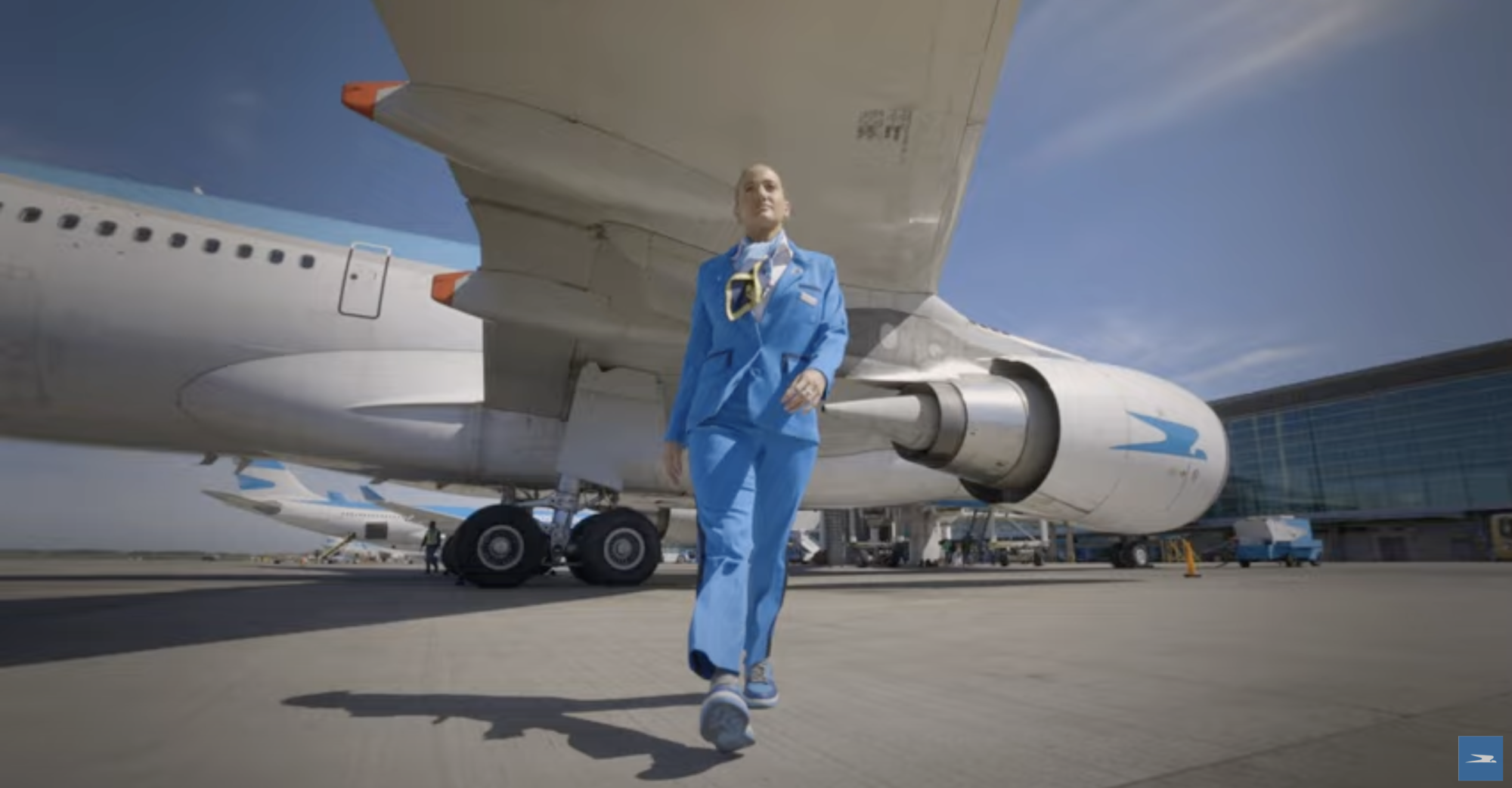 Aerolineas Argentinas new uniforms